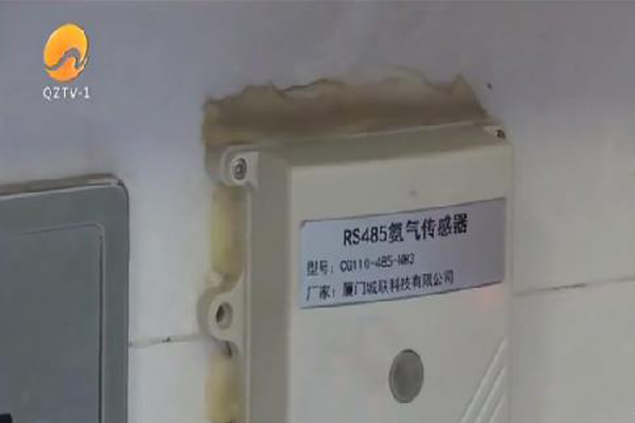 泉媒报道：朴里服务区公厕智能“云管控”，如厕“精准”体验